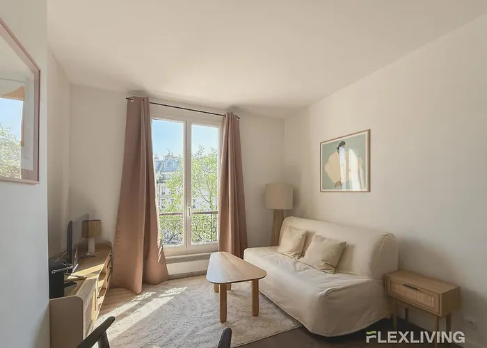 Flexliving - - Patriarches * Parijs